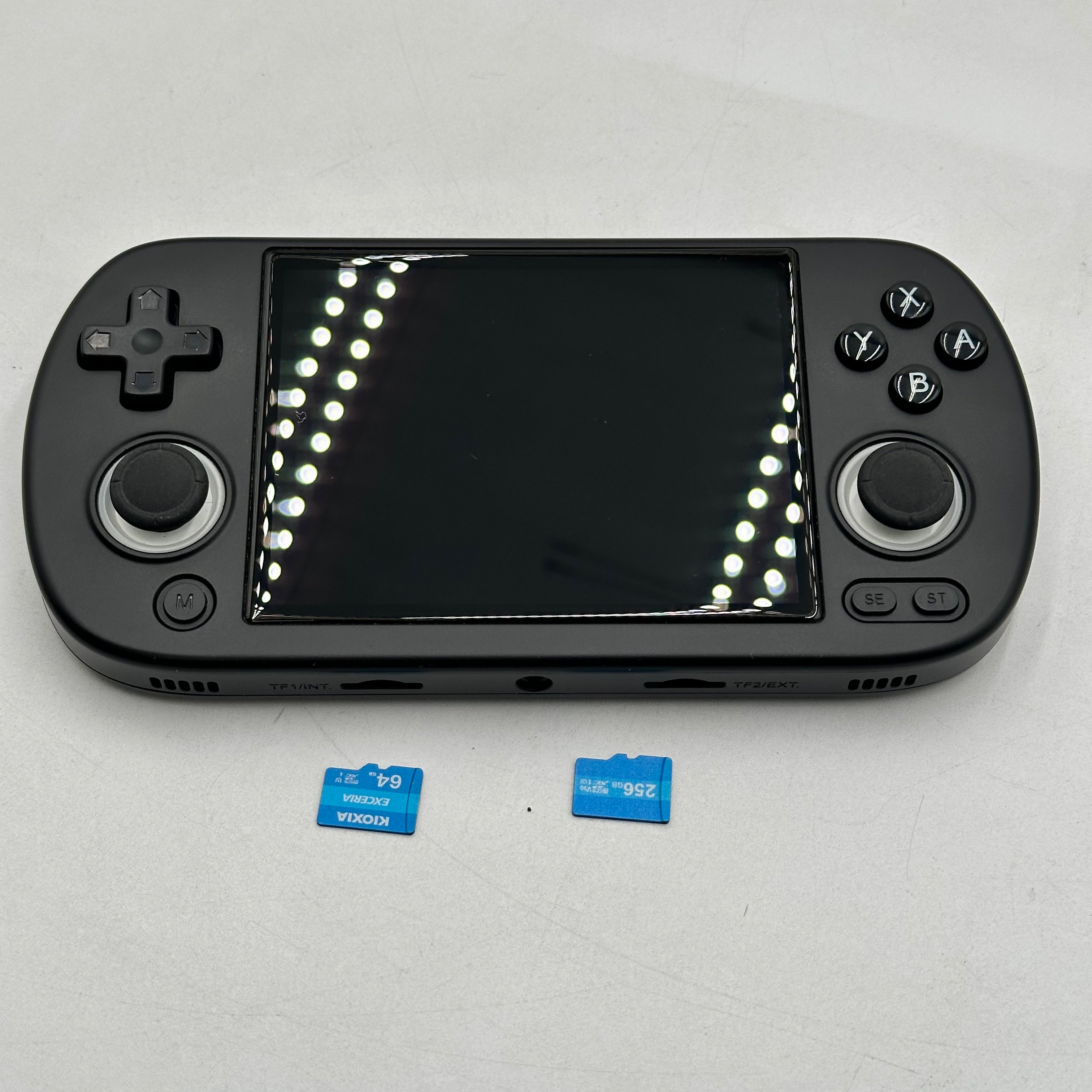 Anbernic RG40XXH Video Game System