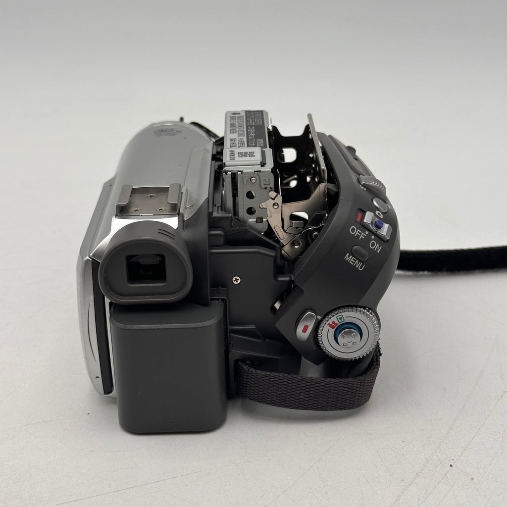 Panasonic PV-GS80 Camcorder Gray 32x Optical Zoom