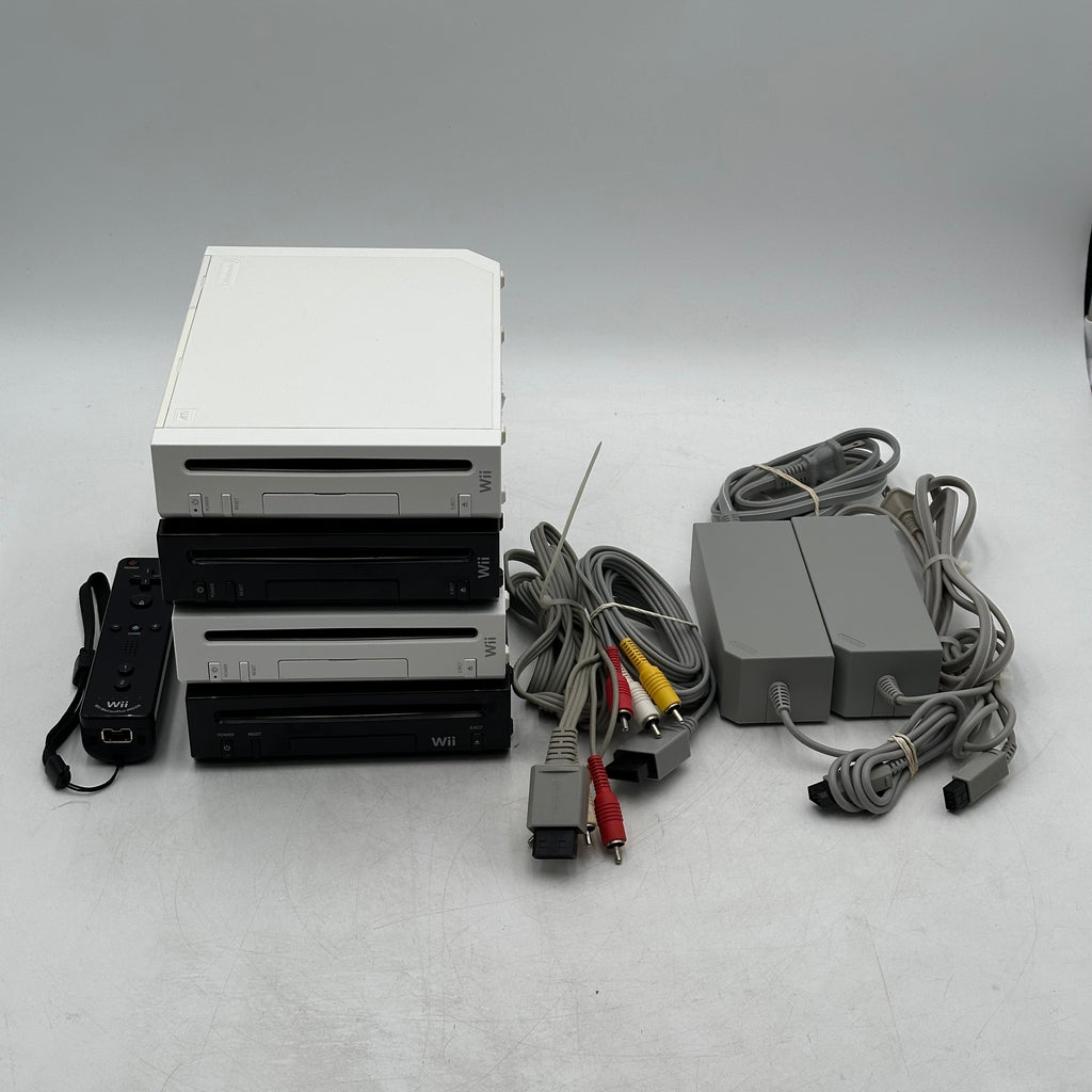 Nintendo Wii RVL-101/Wii RVL-001 4 System Console Black/White Video Game System