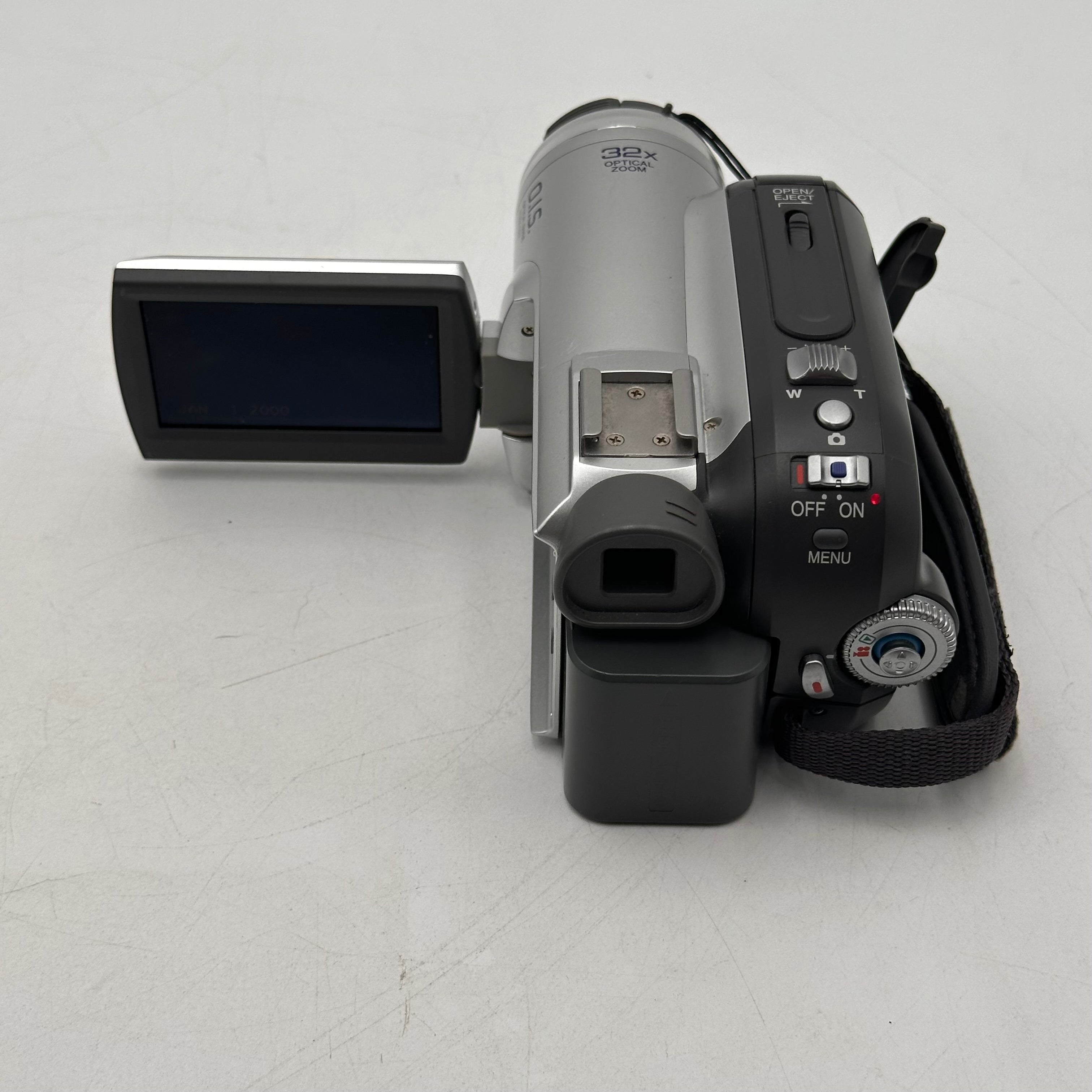 Panasonic PV-GS80 Camcorder Gray 32x Optical Zoom