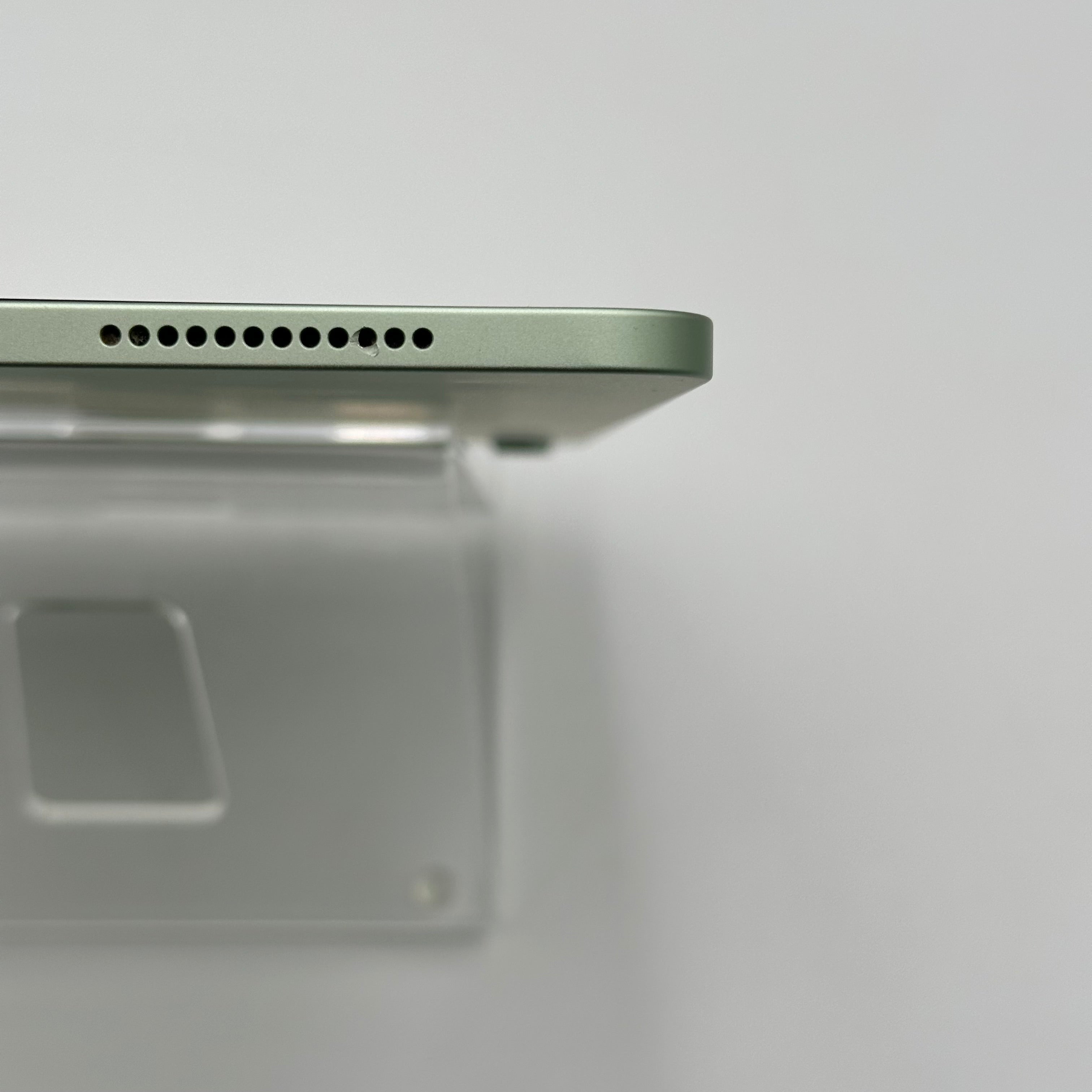Apple iPad Air (4th Gen) A2316 64GB Green For PARTS