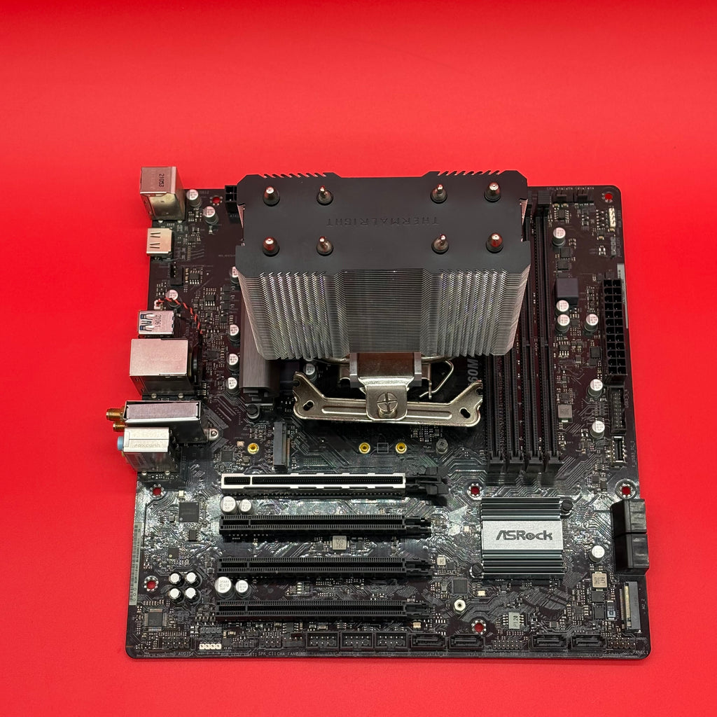 ASROCK B560M-C Hyper M.2 PCle Gen4 X4 Black FOR PARTS