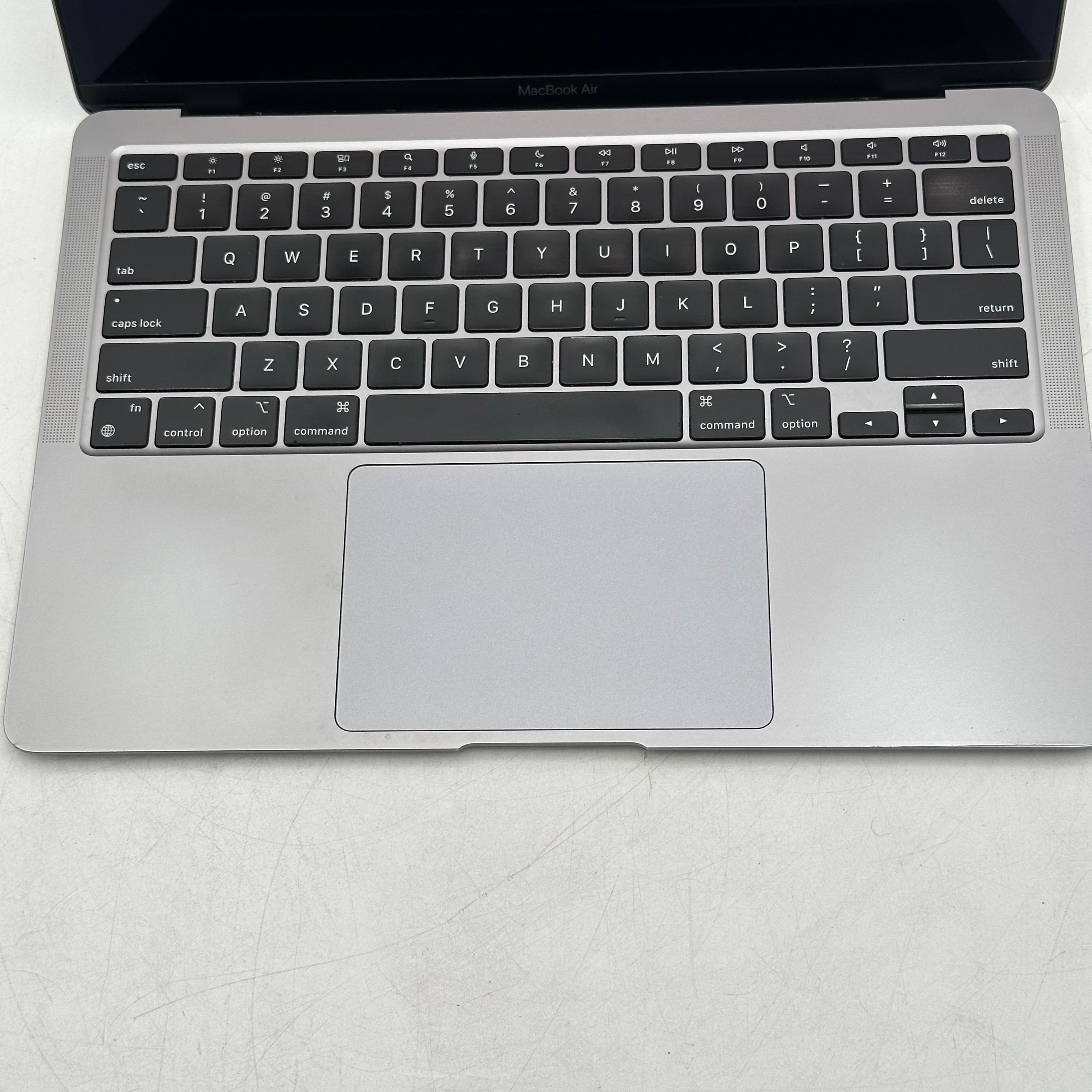 Apple MacBook Air 13-inch M1 A2337 2020 8GB 256GB BH 87% CC 251 Silver