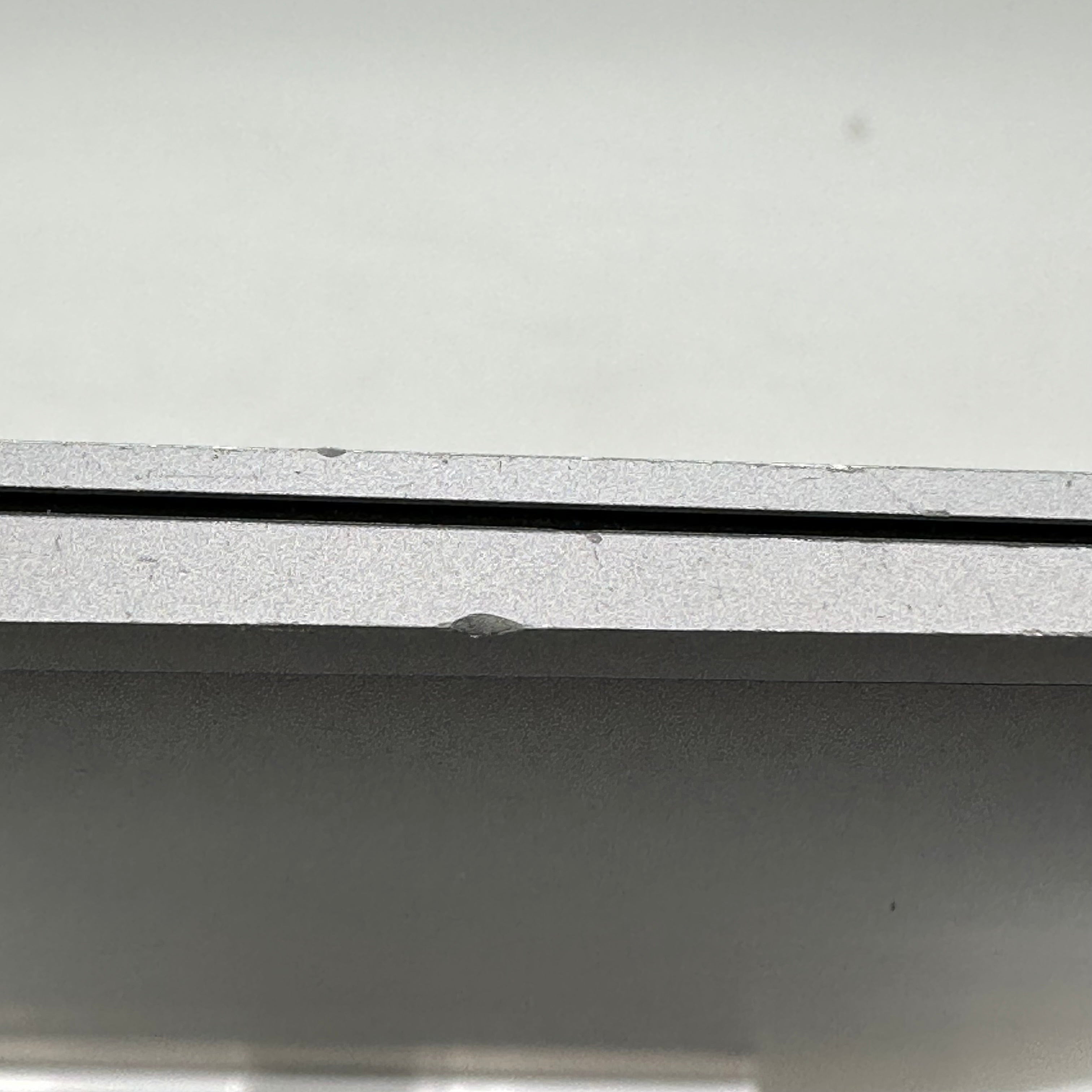 Apple MacBook Air 13-inch M1 A2337 2020 8GB 256GB BH 87% CC 251 Silver