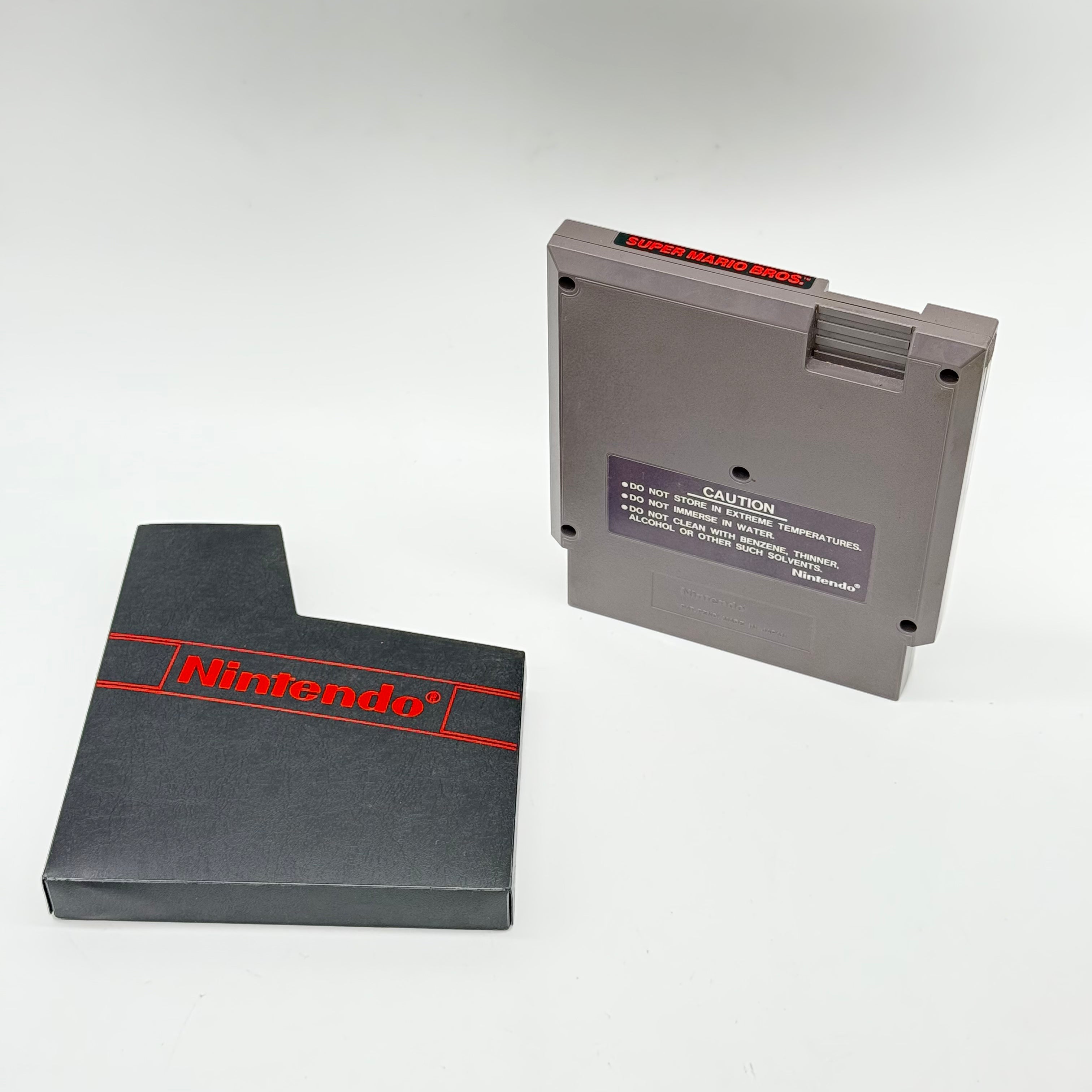 Nintendo Super Mario Bros. Video Game 5 Screw Edition 1985 - (Original Version)